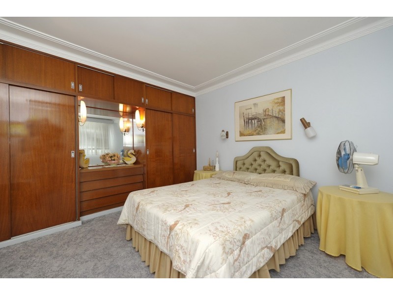 99 Shoal Bay Rd, Shoal Bay NSW 2315