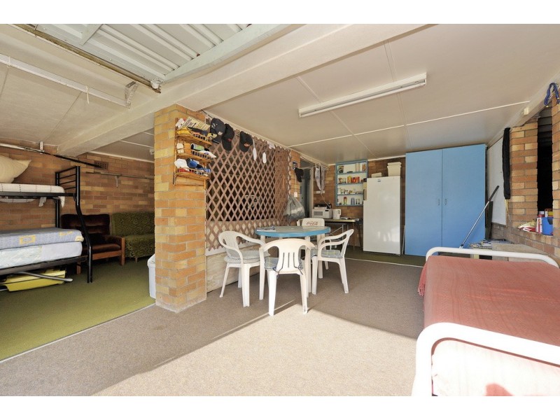 99 Shoal Bay Rd, Shoal Bay NSW 2315