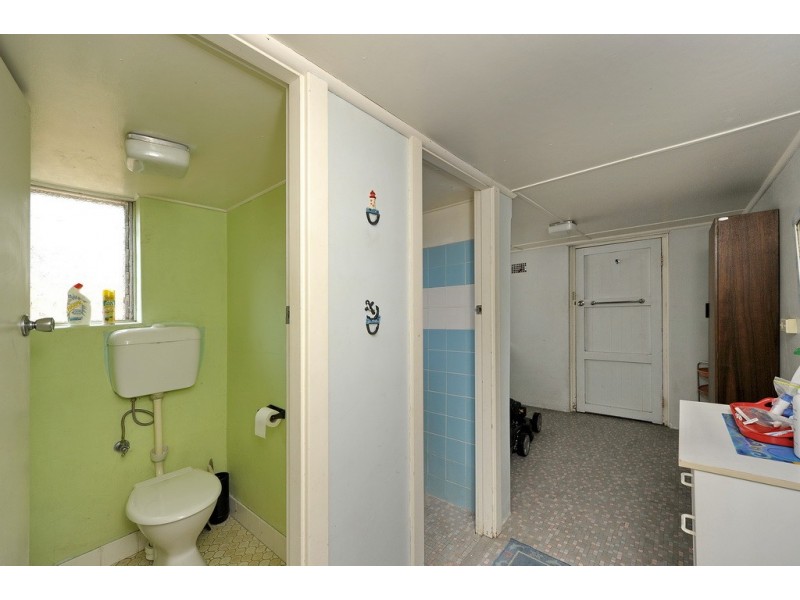 99 Shoal Bay Rd, Shoal Bay NSW 2315