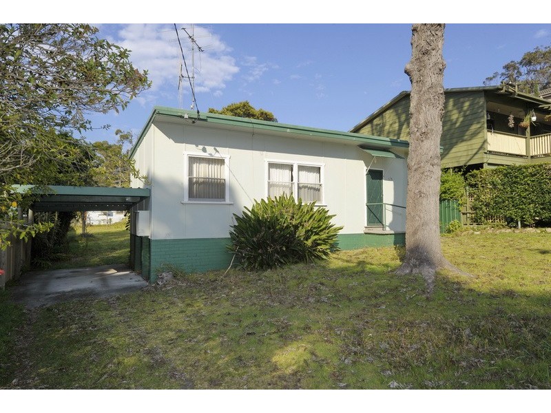 5 Montevideo Pde, Nelson Bay NSW 2315