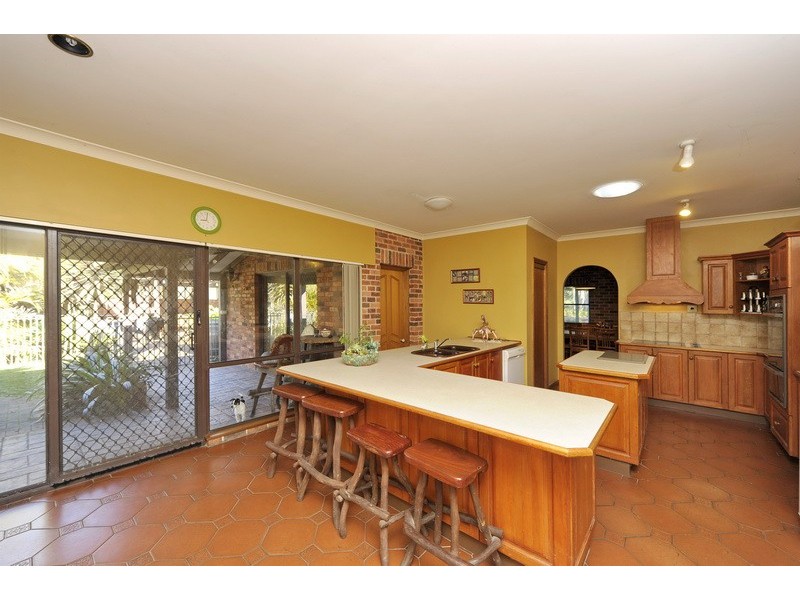 15 Salt Ash Avenue, Salt Ash NSW 2318