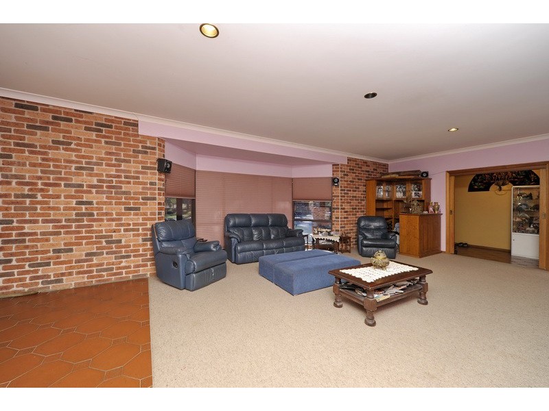 15 Salt Ash Avenue, Salt Ash NSW 2318