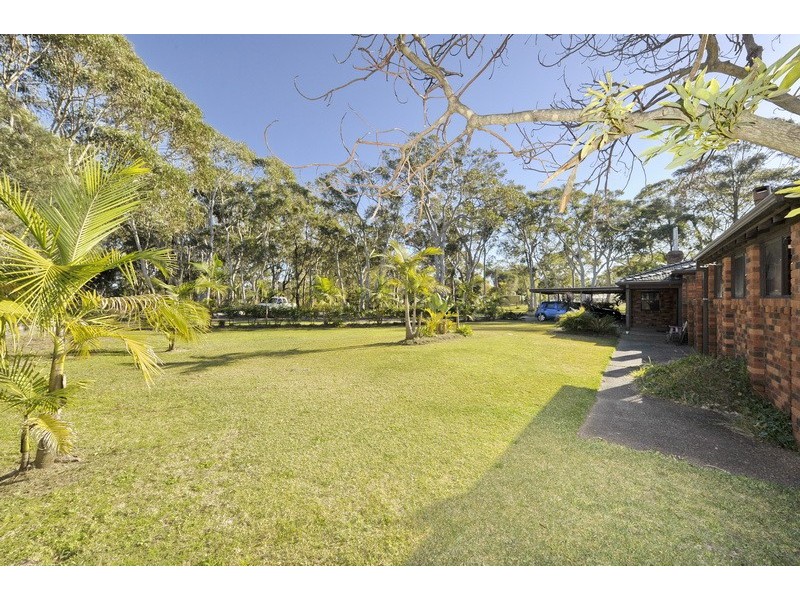 15 Salt Ash Avenue, Salt Ash NSW 2318