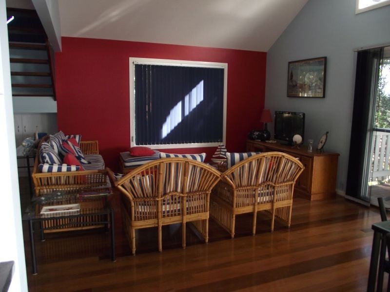 81 Ronald Ave, Shoal Bay NSW 2315