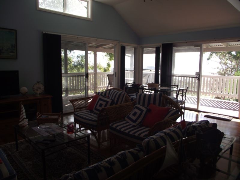 81 Ronald Ave, Shoal Bay NSW 2315