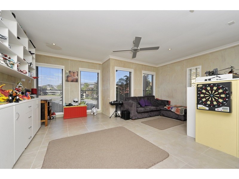 18 Biscay Close, Anna Bay NSW 2316