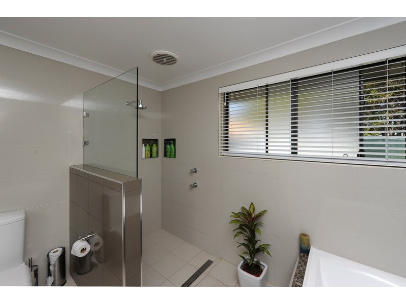 18 Biscay Close, Anna Bay NSW 2316