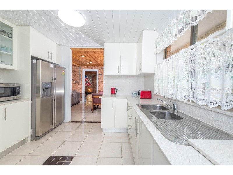 16 Verona Road, Shoal Bay NSW 2315