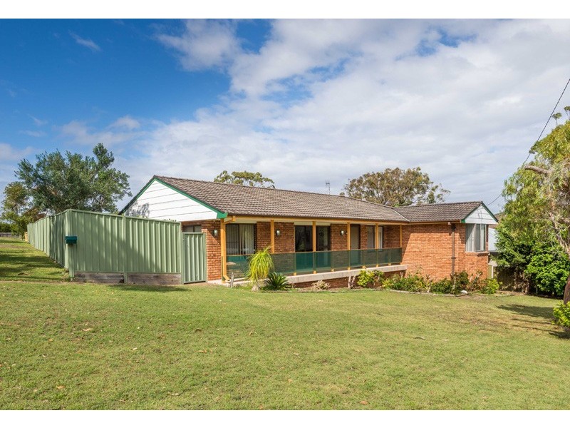 16 Verona Road, Shoal Bay NSW 2315