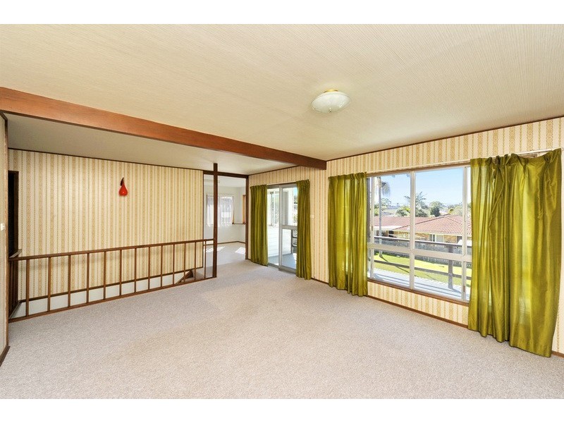 11 Raymond Avenue, Salamander Bay NSW 2317