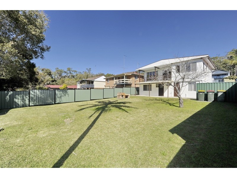 11 Raymond Avenue, Salamander Bay NSW 2317