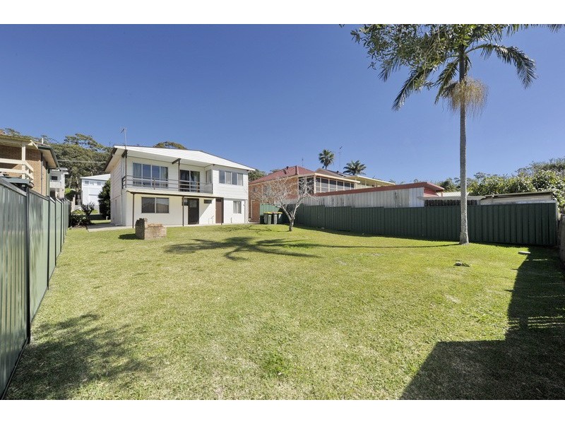 11 Raymond Avenue, Salamander Bay NSW 2317