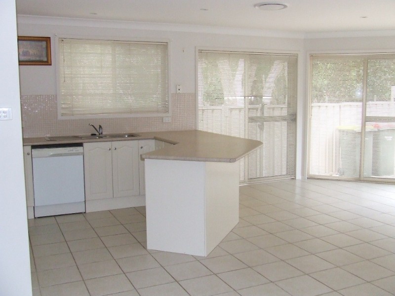 1/113 GOVERNMENT ROAD, Shoal Bay NSW 2315