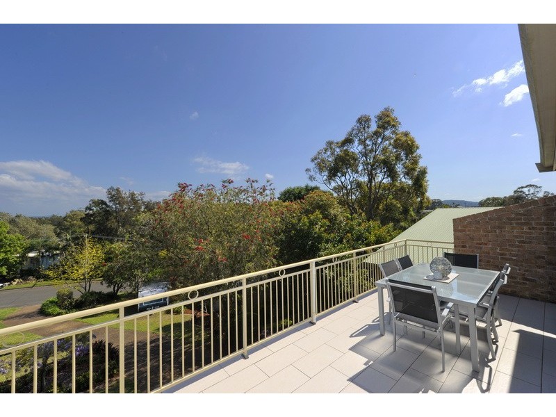 11 Upton Street, Soldiers Point NSW 2317