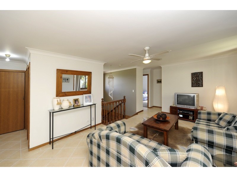 11 Upton Street, Soldiers Point NSW 2317