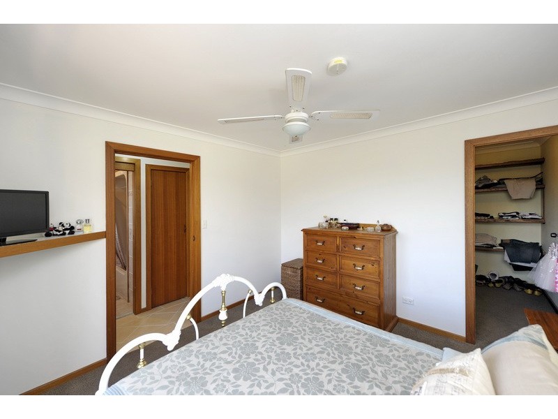 11 Upton Street, Soldiers Point NSW 2317