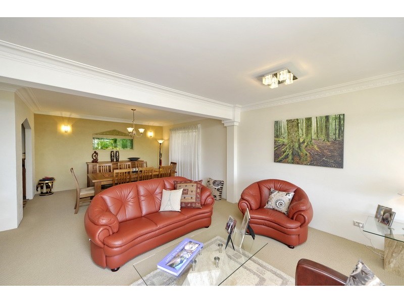 18 Gloucester St, Nelson Bay NSW 2315