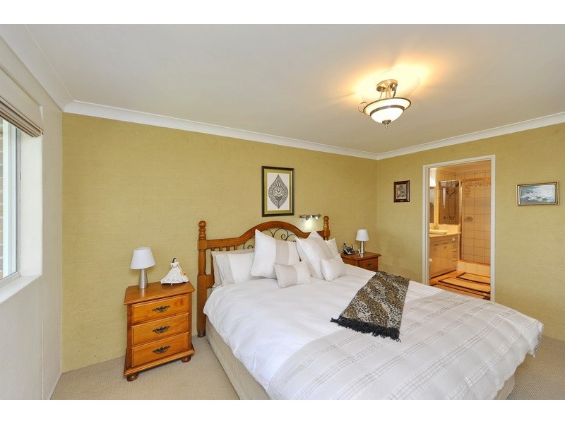 18 Gloucester St, Nelson Bay NSW 2315