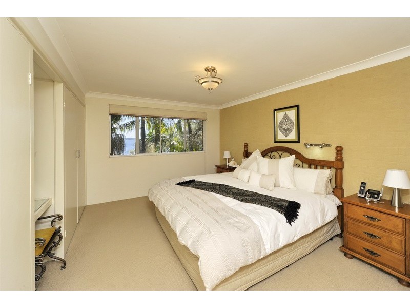 18 Gloucester St, Nelson Bay NSW 2315