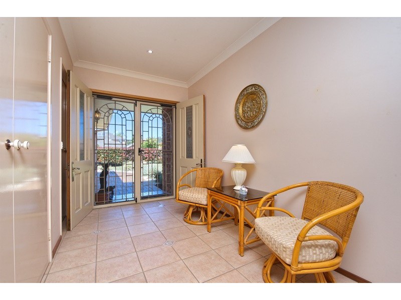 26 Kestrel Ave, Salamander Bay NSW 2317