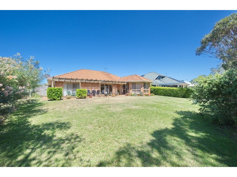 26 Kestrel Ave, Salamander Bay NSW 2317