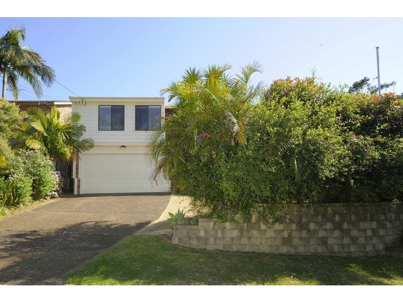 5 Waratah Avenue, Salamander Bay NSW 2317