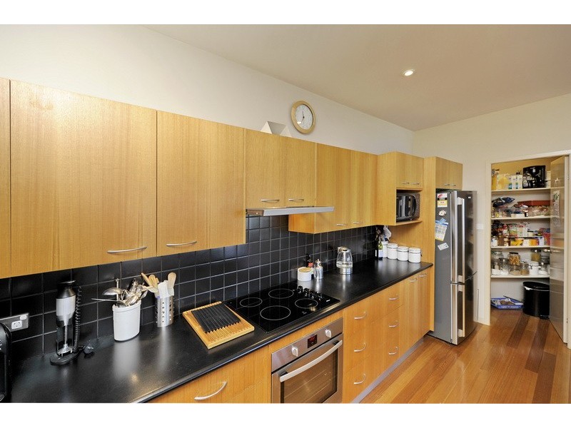 2/37 Wallawa Road, Nelson Bay NSW 2315