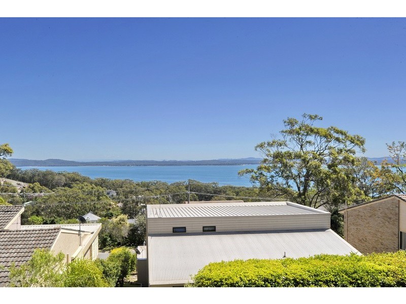 2/37 Wallawa Road, Nelson Bay NSW 2315