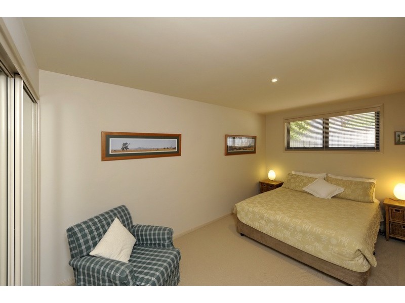 2/37 Wallawa Road, Nelson Bay NSW 2315