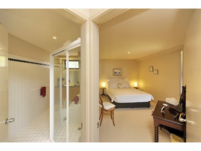 2/37 Wallawa Road, Nelson Bay NSW 2315