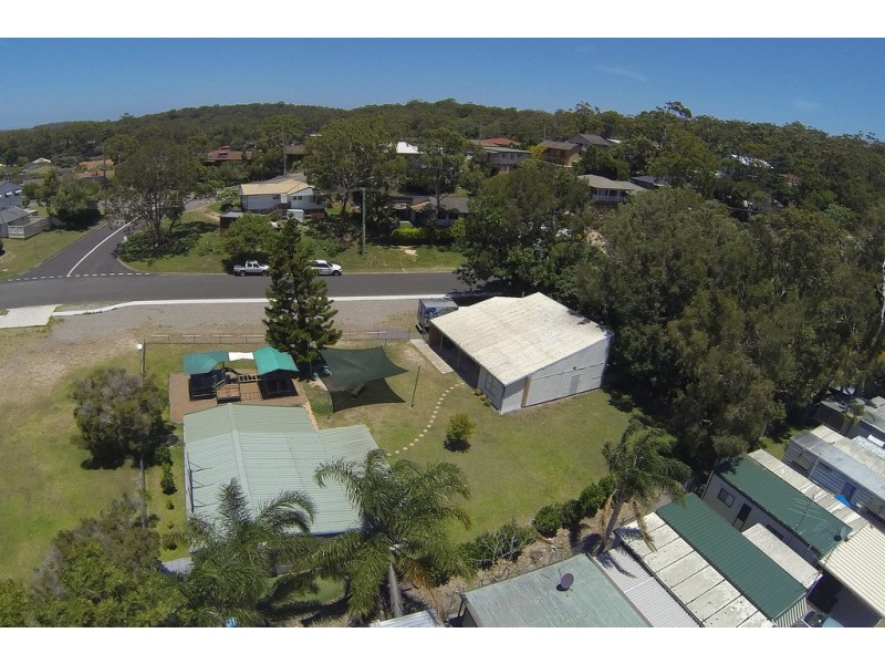 16 Bagnall Avenue, Soldiers Point NSW 2317