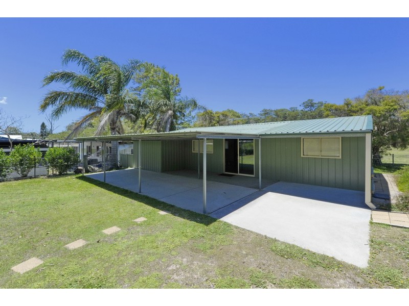 16 Bagnall Avenue, Soldiers Point NSW 2317