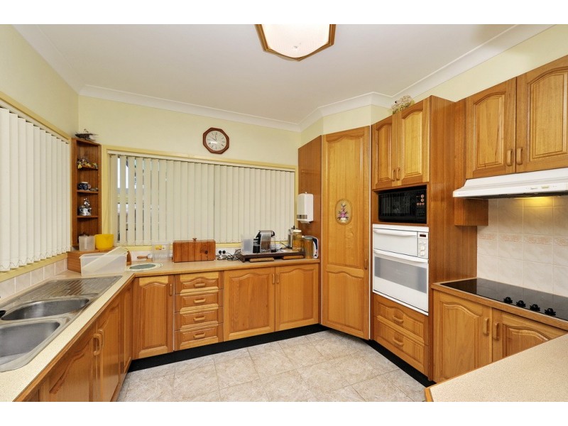 13 Argyle Ave, Anna Bay NSW 2316