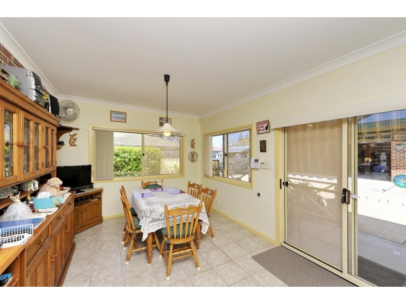 13 Argyle Ave, Anna Bay NSW 2316