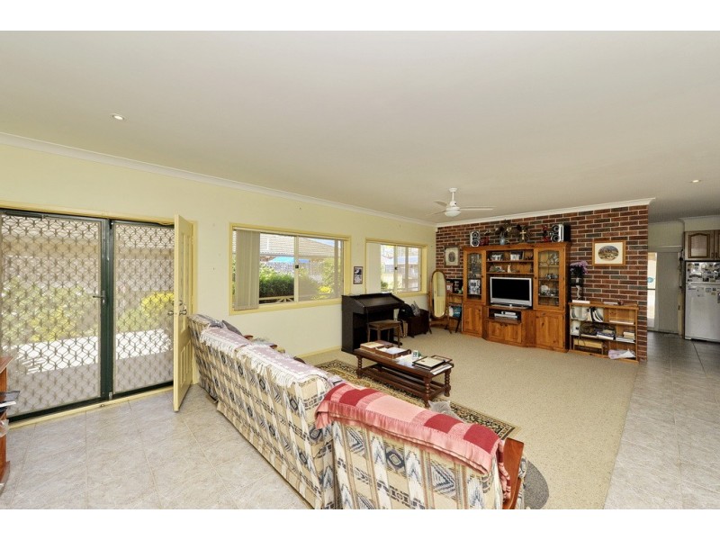 13 Argyle Ave, Anna Bay NSW 2316