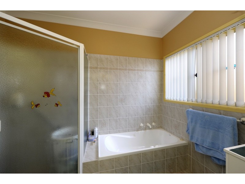 13 Argyle Ave, Anna Bay NSW 2316