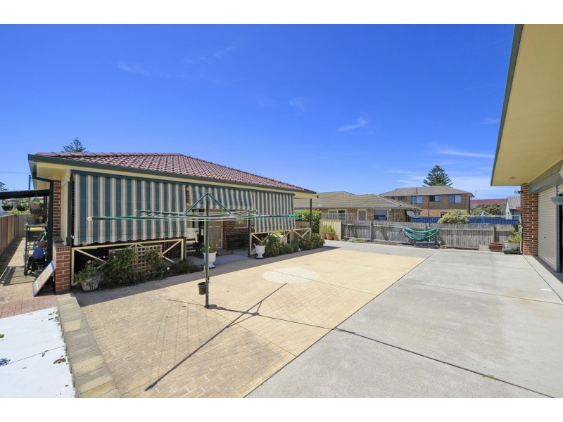 13 Argyle Ave, Anna Bay NSW 2316