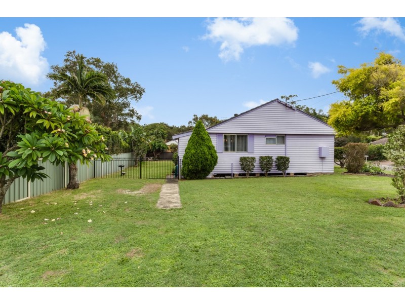 1 Irene Crescent, Soldiers Point NSW 2317