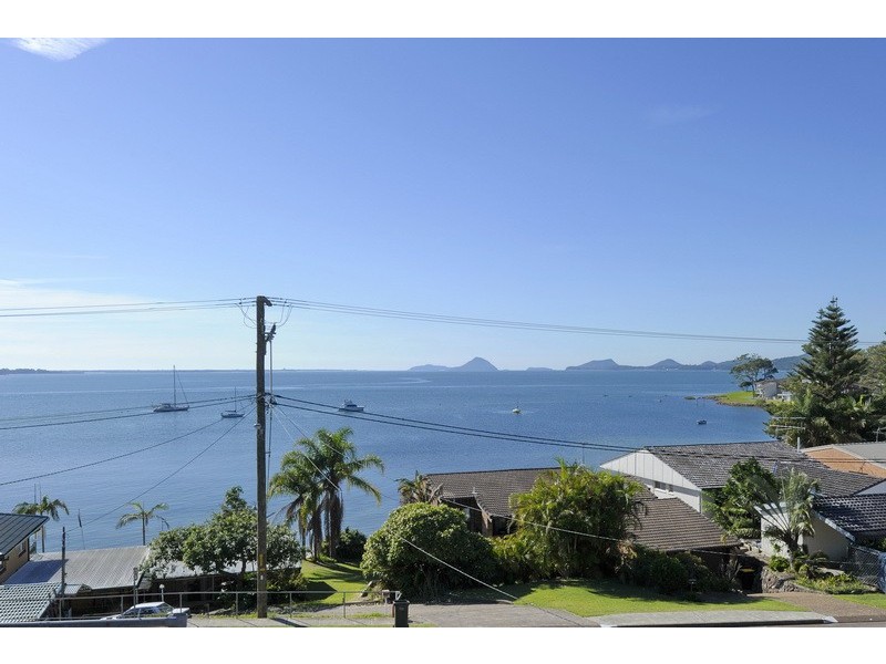 50 Soldiers Point Road, Soldiers Point NSW 2317