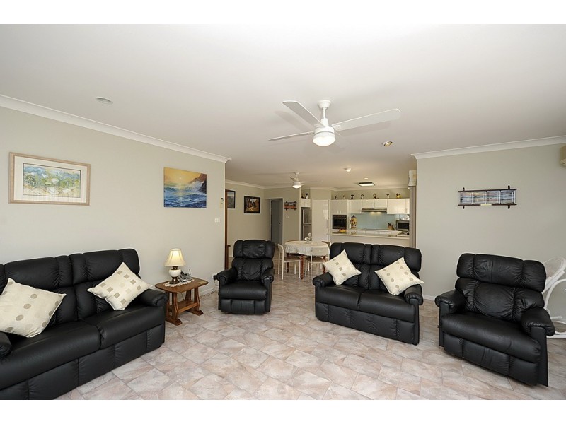 5 Creswell Place, Fingal Bay NSW 2315