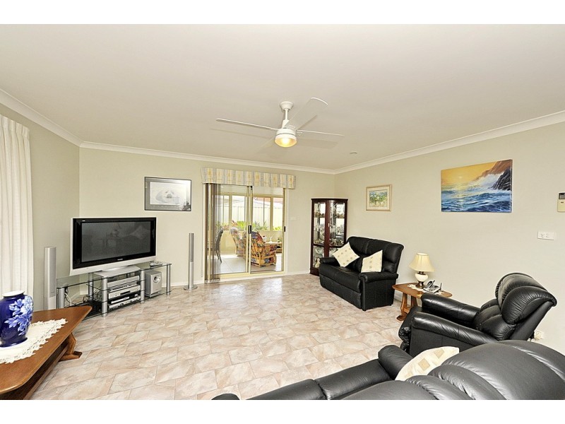 5 Creswell Place, Fingal Bay NSW 2315