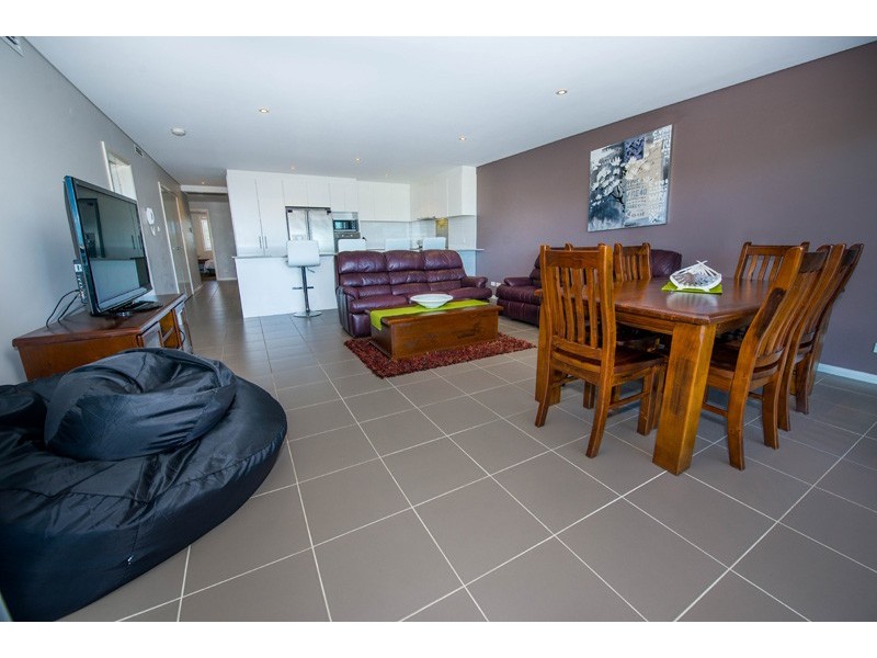 6/6-10 Market Street, Fingal Bay NSW 2315