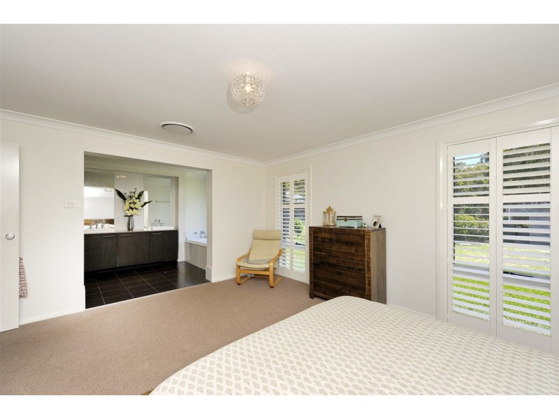 8 Reflections Drive, One Mile NSW 2316