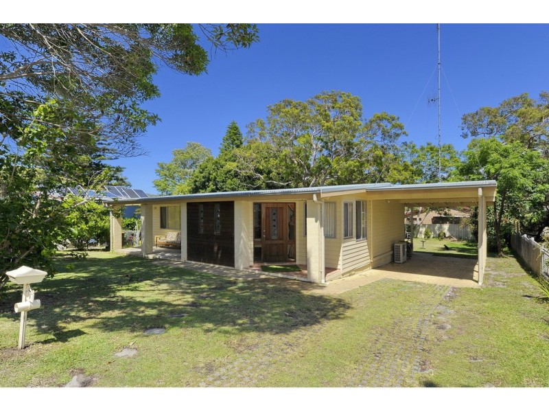 9 Leonard Avenue, Shoal Bay NSW 2315