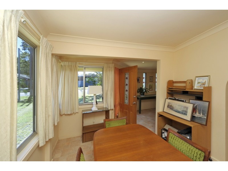 9 Leonard Avenue, Shoal Bay NSW 2315