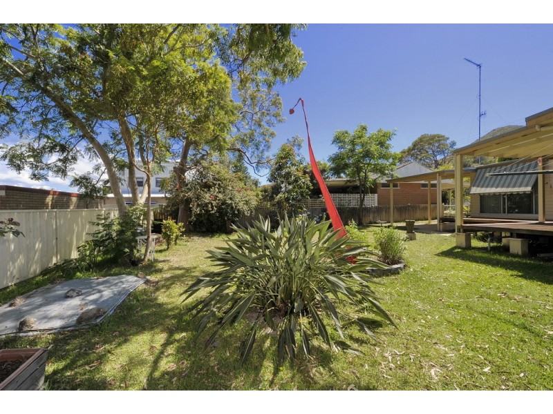 9 Leonard Avenue, Shoal Bay NSW 2315