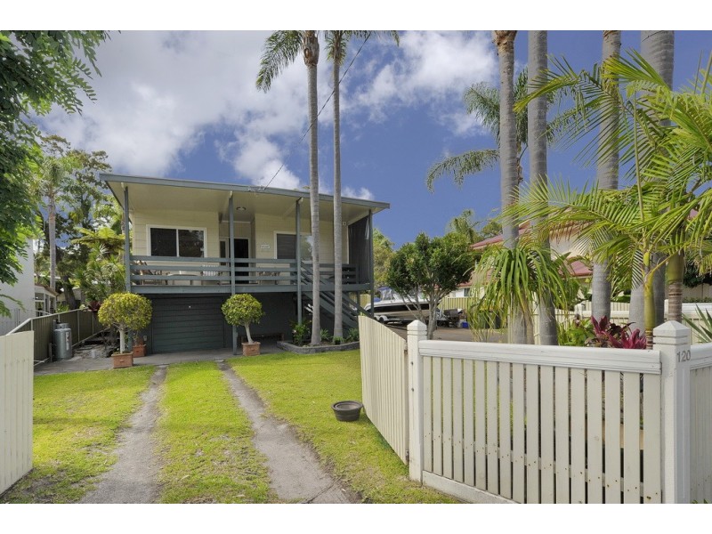 120 Tomaree Road, Shoal Bay NSW 2315