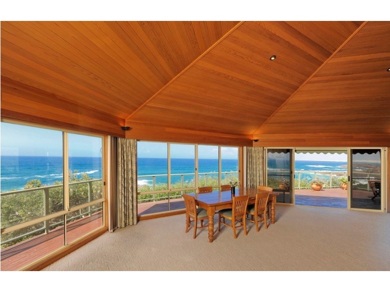 20 Pacific Street, Fishermans Bay NSW 2316