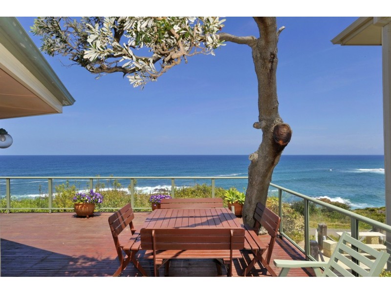 20 Pacific Street, Fishermans Bay NSW 2316