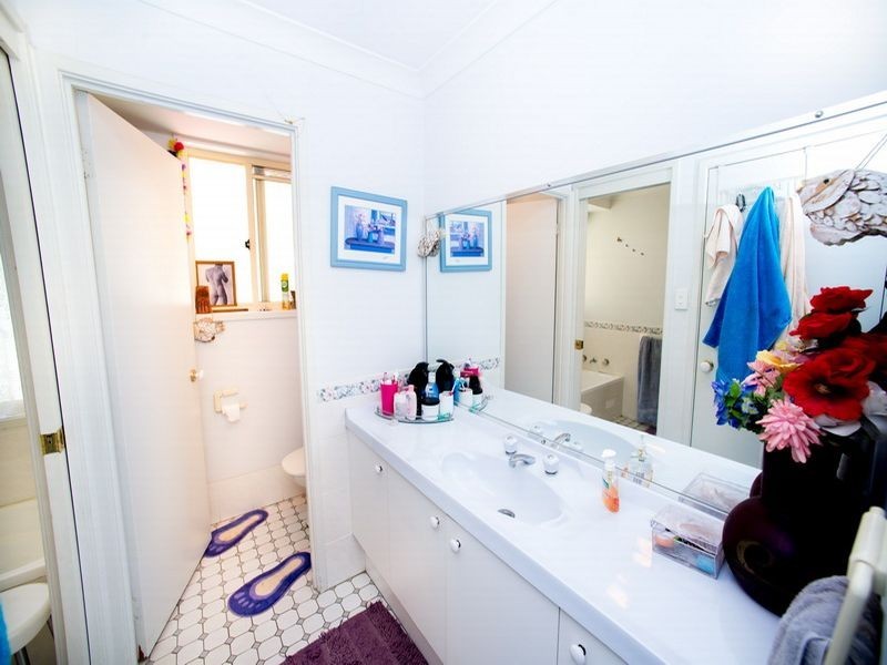 15a Jellicoe Cl, Fingal Bay NSW 2315